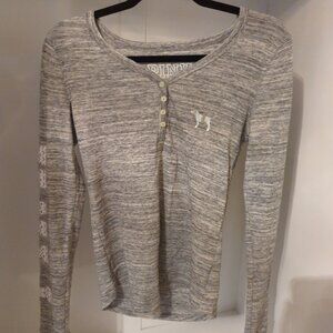 PINK medium grey long sleeve shirt